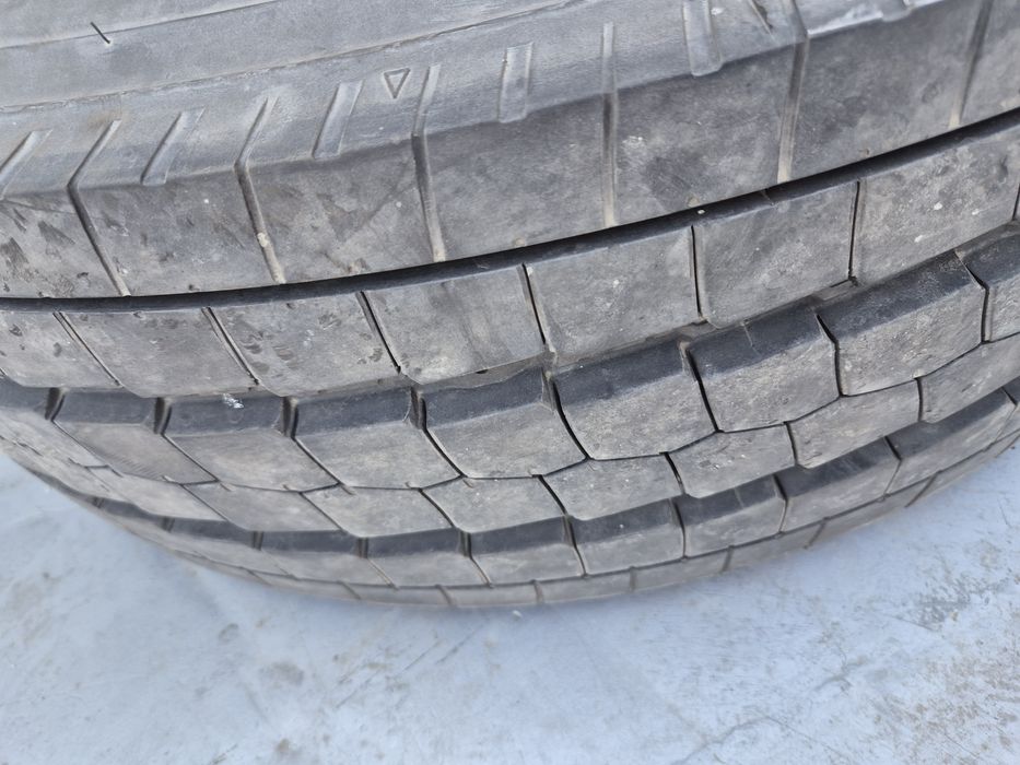 Гума с джанта Goodyear 285 70 19.5  12mm