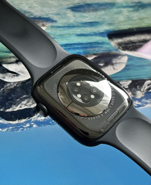 Продам Apple Watch 8 и SE 2
