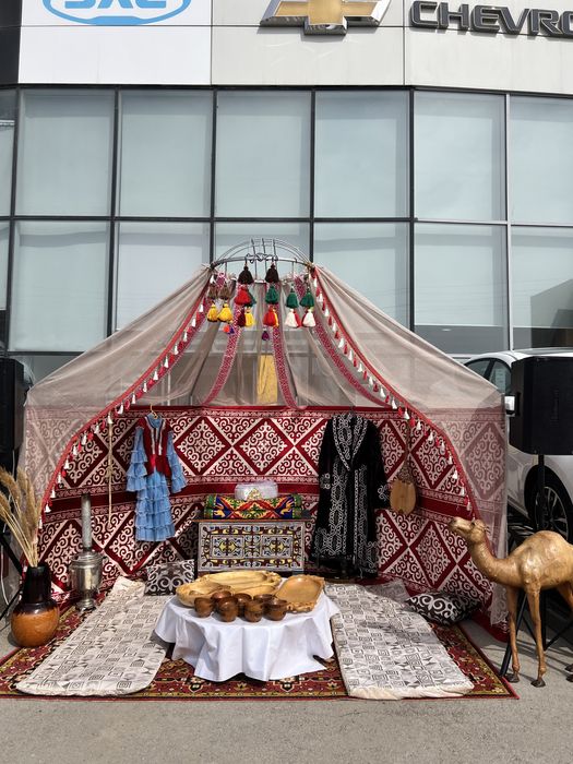 Жарты ағаш үй жалға беріледі.