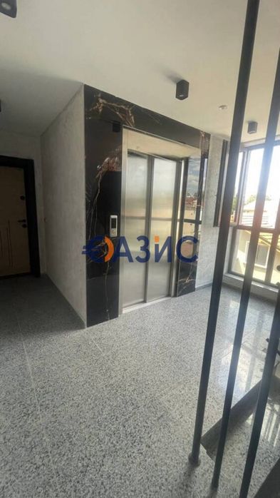 Продава се Двустаен апартамент в Бургас, Сарафово - 67 кв.м за 1941 €/кв.м - Снимка #4