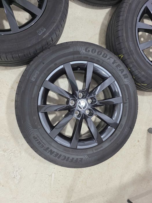 Jante 16 OEM Skoda Fabia, Kamiq, Rapid, Scala VW Polo Taigo T- Cross Seat 6Jx16, ET38, 5x100 , 57.1 205 60 16 Good Year
