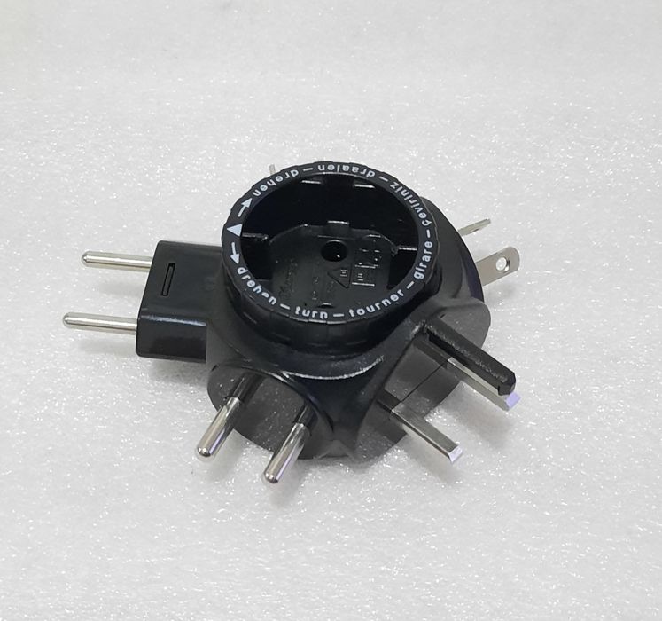 Adaptor priza universal Kopp, 250V 16A
