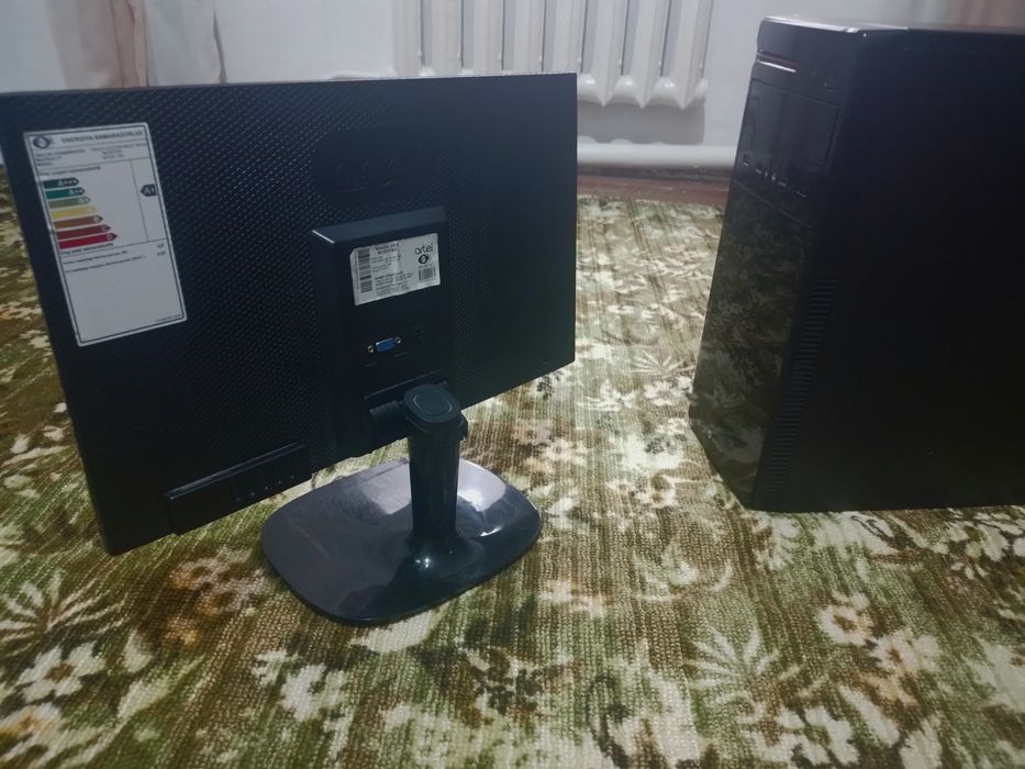 Компьютер Acer Predator G3600 + колонки + клавиатура