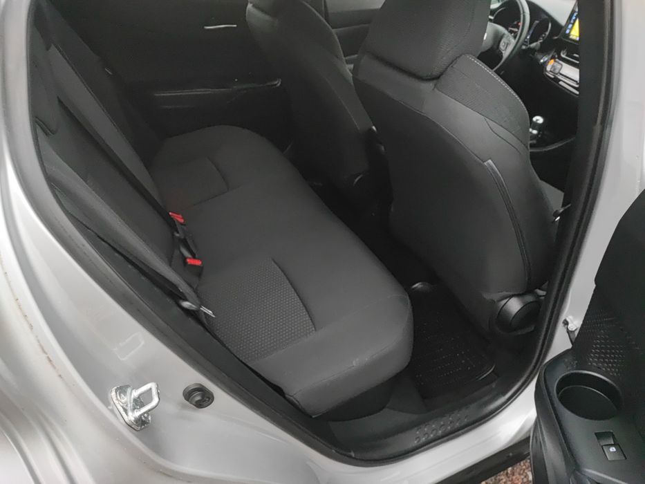 Toyota CH-R  1.8 Hybrid