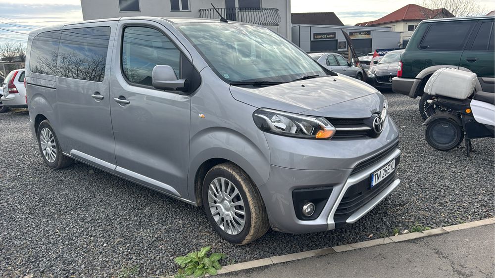 Toyota Proace 8+1, diesel, foarte intretinuta