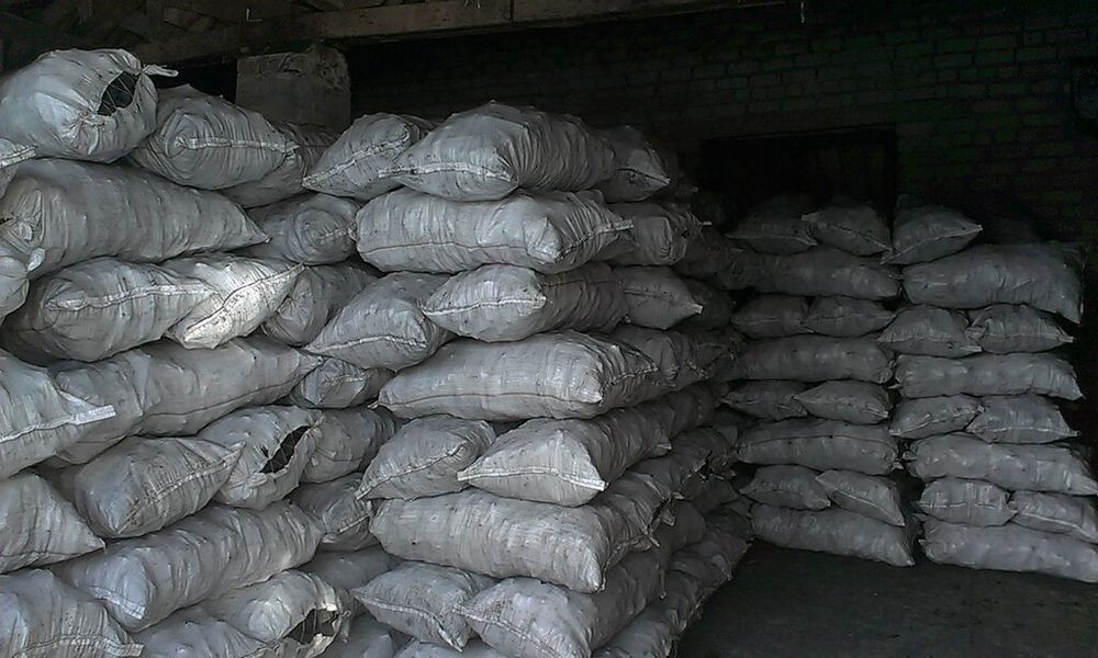 Шашлык учун киргиз ва ангрен кумирлар мавжуд,доставка бор