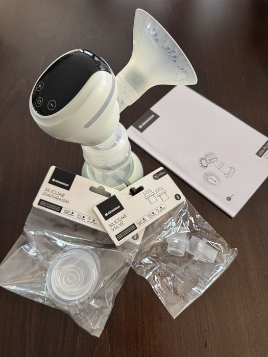 Елелтрическа помпа за кърма Kikka Boo Leia Plus