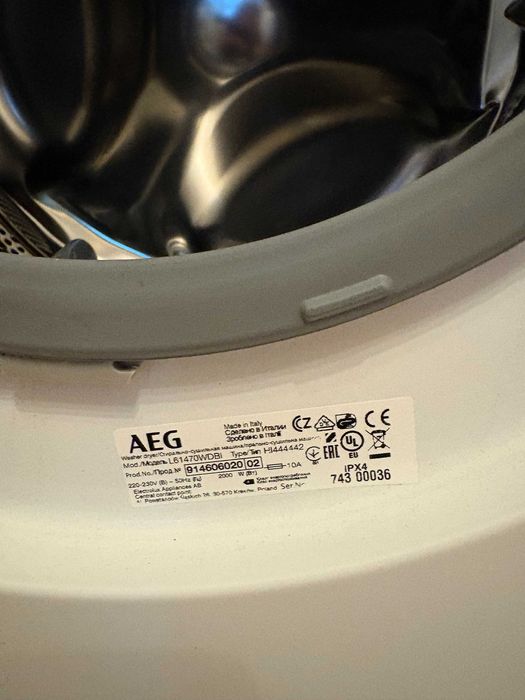 Пералня със сушилня за вграждане AEG L61470WDBI (за смяна на барабан)