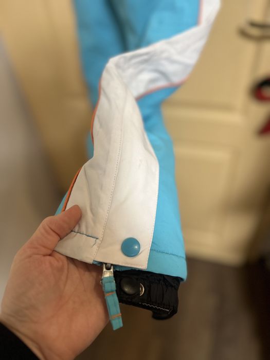 Топъл ски гащеризон за ръст 140 см.