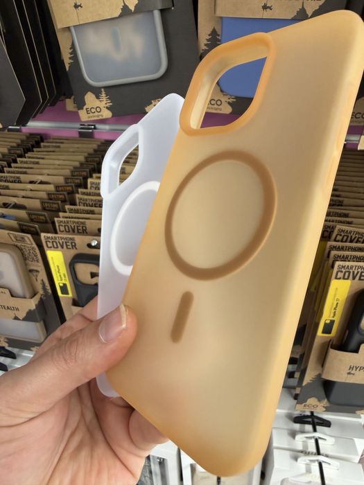 iPhone 16 Pro,iPhone 16 Pro Max матиран силикон с MAGSAFE