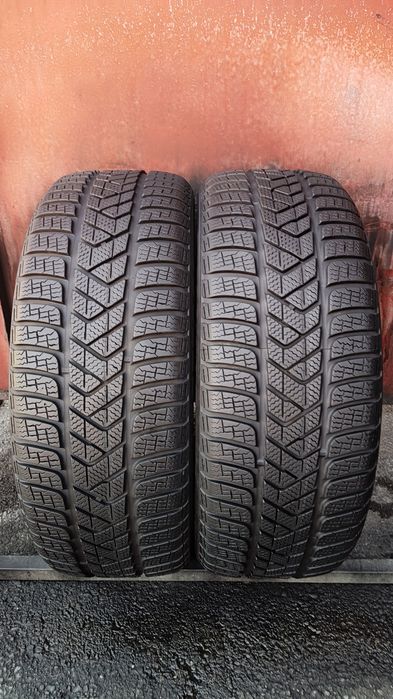 2бр.  зимни гуми 225/45/19 Pirelli Sotto Zero 3
dot24