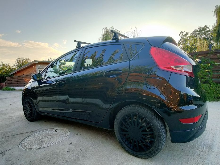 FORD Fiesta 2010 — imagine 2