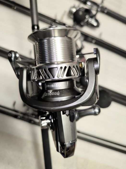 SET 3 Lansete Crap FL VIPER 3.90m 3.5 LBS + 3 Mulinete JS10000