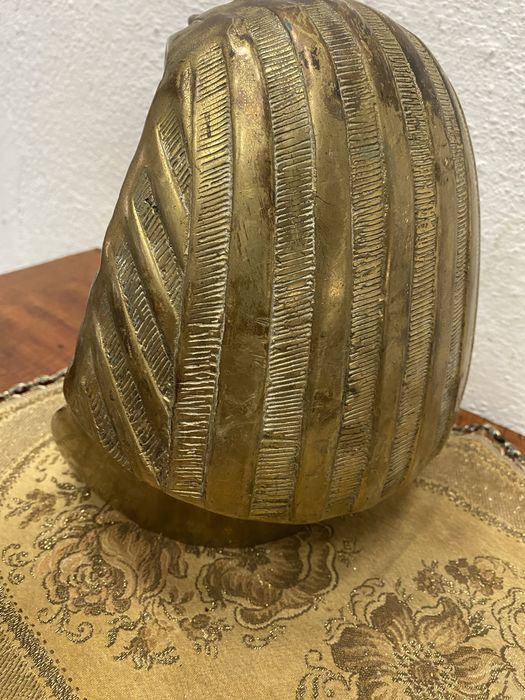 Голяма египетска фигура от месинг тутанкамон