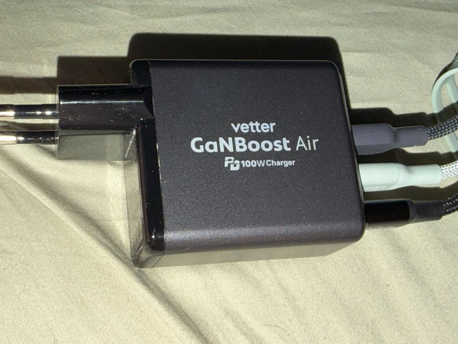 Incarcator Vetter GaN 100W