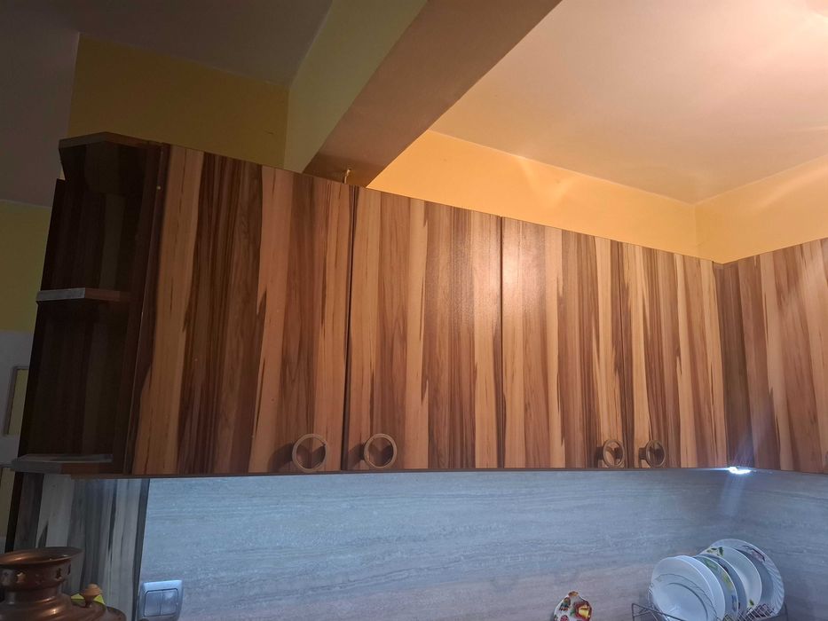 Кухненски шкафове