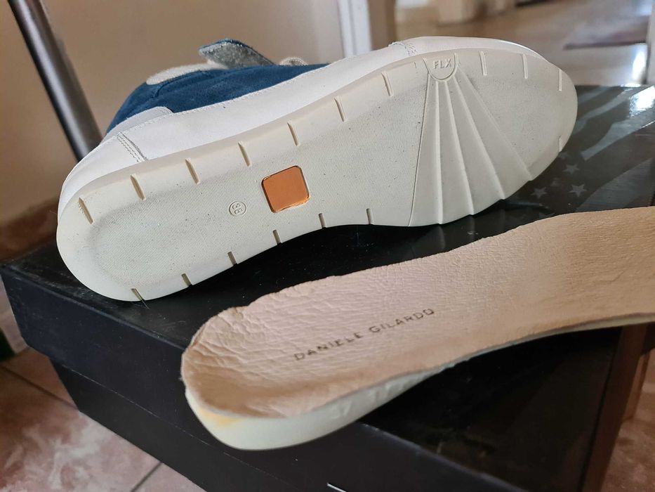 Кецове от естествен велур и боти Fabiano, 38 и 37 номер