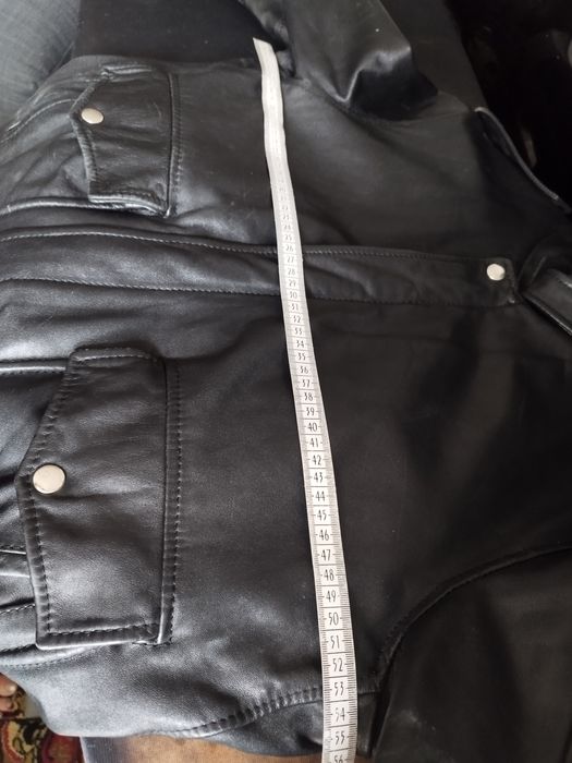 Черно кожено рокерско яке