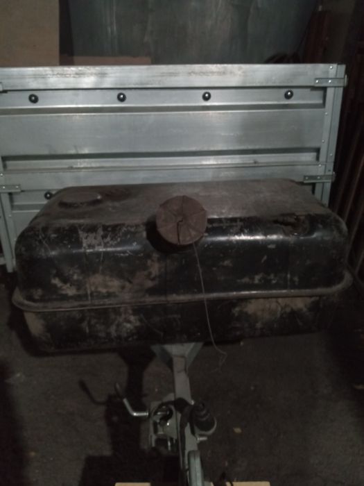 Бензиновый бак 150л