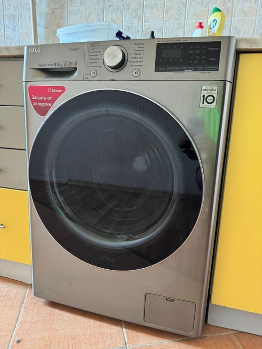 Продается стиральная машина LG F2V7GW9T