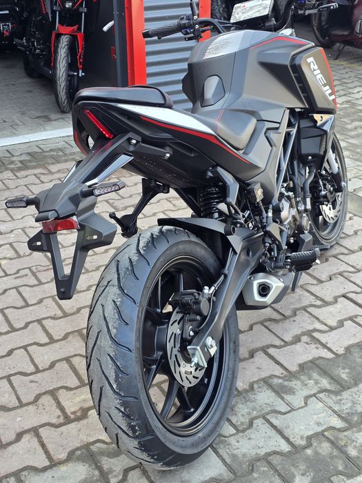 Rieju Nkd 125 Abs2026 nou,Permis A1 16ani.Motocicleta ktm  duke  mt125