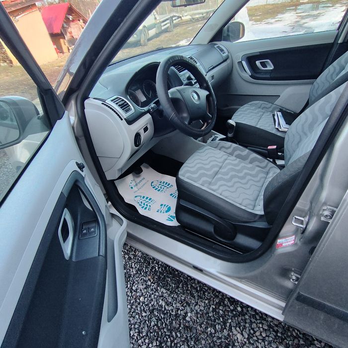 Skoda Fabia benzina 2009 perfecta stare GARANȚIE