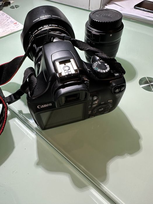 Продам Canon 1100D