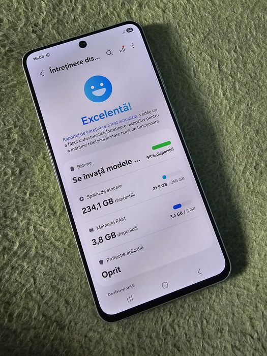 Vând Samrung S21 FE/5G ALB 256 GB