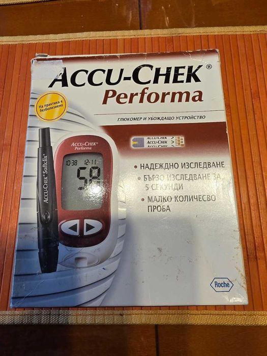 Глюкомер ACCU-CHECK в  много добро състояние