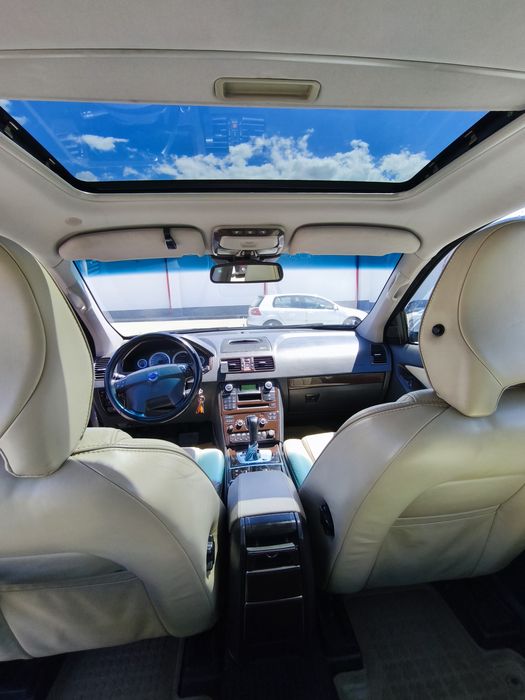VOLVO XC90 2011 — imagine 4