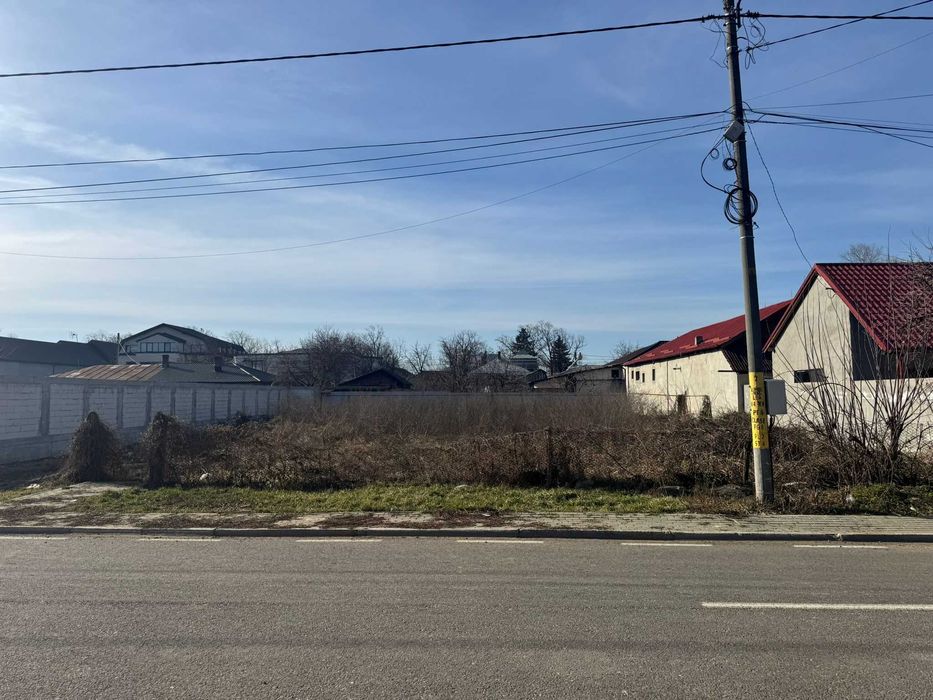 Teren de vânzare – str. Iancu Jianu, lângă Parcul Regina Elisabeta