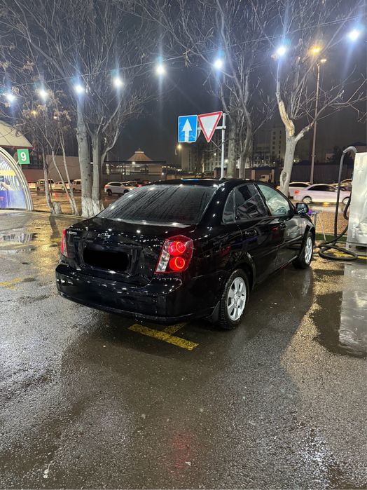 Продам Оптра фары