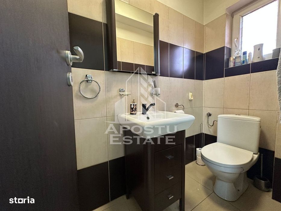 Triplex cu 3 camere de vanzare, P+M, Utvin, Timis
