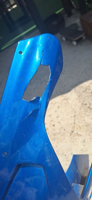 Лепене и възстановяване на авто-мото брони