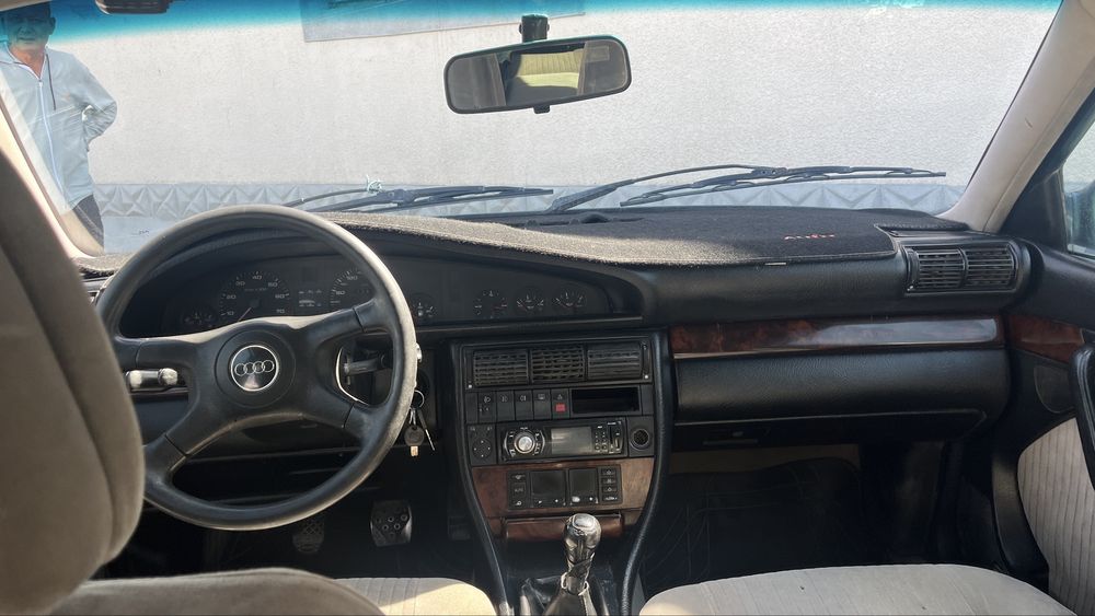 Ауди 100 срочно сатылады