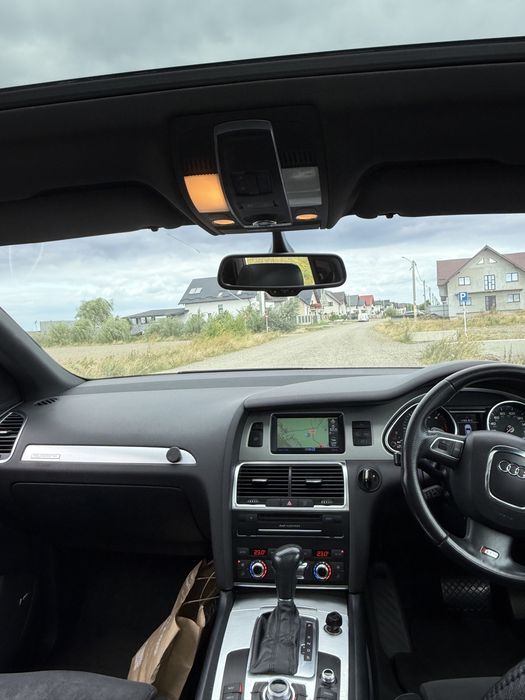 AUDI Q7 S-Line Quattro