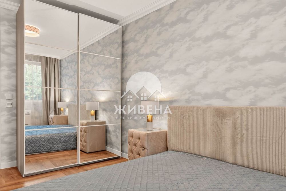 Дава се под наем Тристаен апартамент в Варна, Център - 99 кв.м за 1650 € - Снимка #10