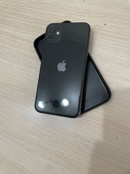 Продам iPhone 11.