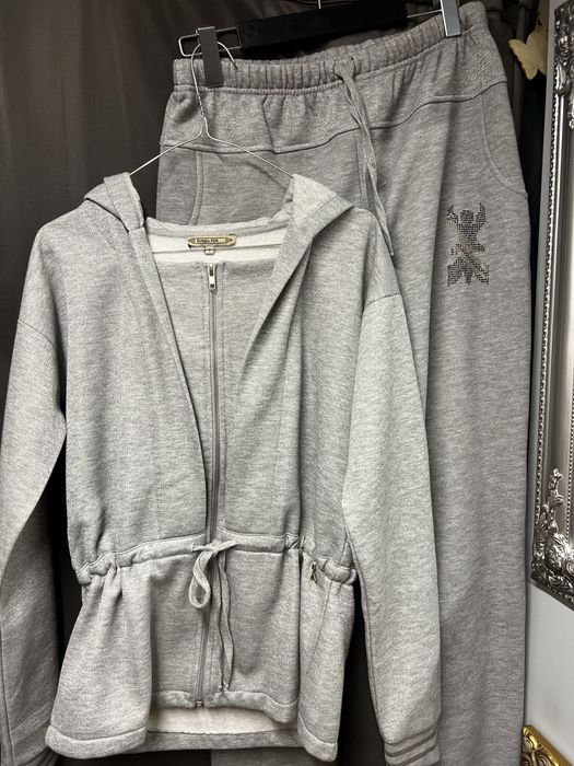 Дамски комплект нов