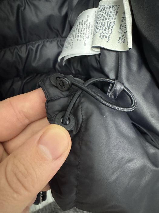 Vand geaca Moncler Bellette