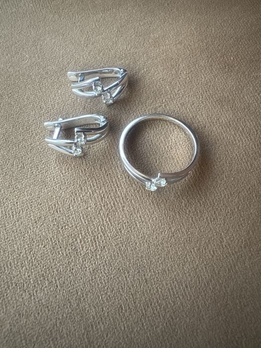 Бриллиантовый Комплект – серьги и кольцо