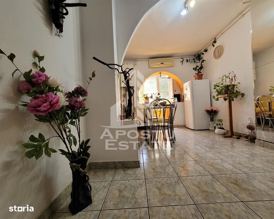 Apartament de vanzare cu 3 camere,etaj intermediar, Aradului,Timisoara