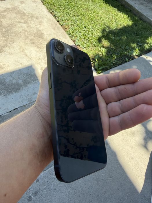 Vand iPhone 14””128gb