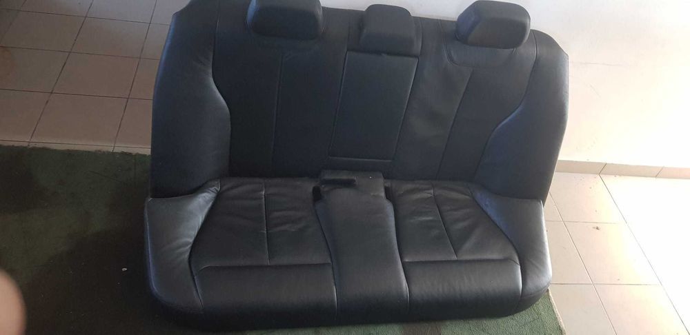 Bara spate Usa Prag Carenaj Rulou Portbagaj Scaune Far stop BMW F30 31