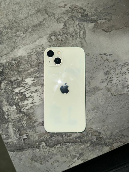 Iphone 13 (white)