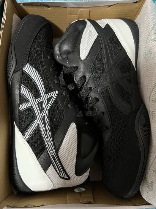 Бутсы боксерские новые