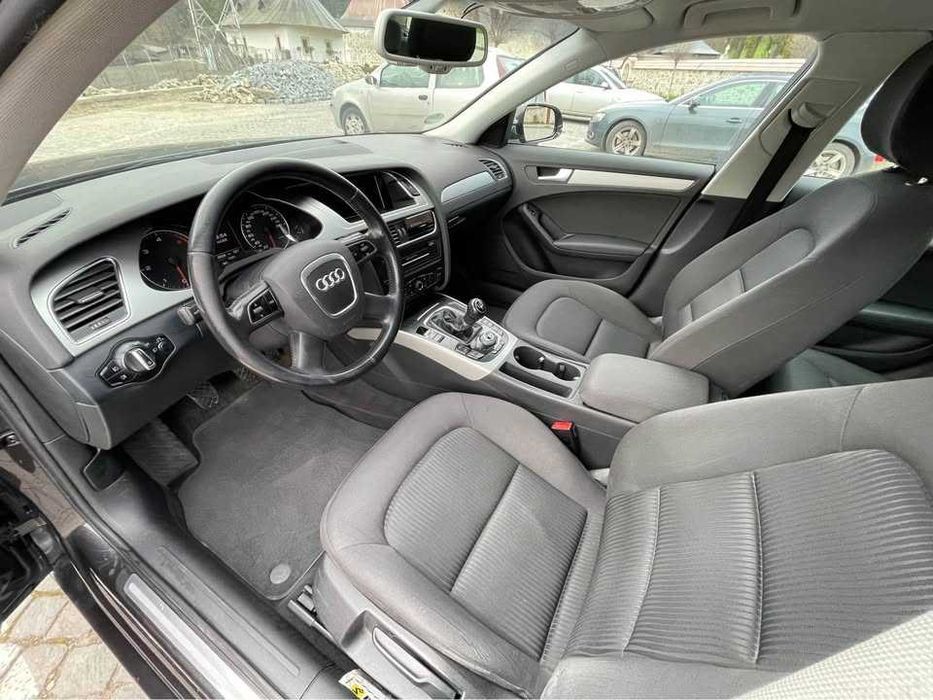 Vand AUDI a4  Euro5  2011