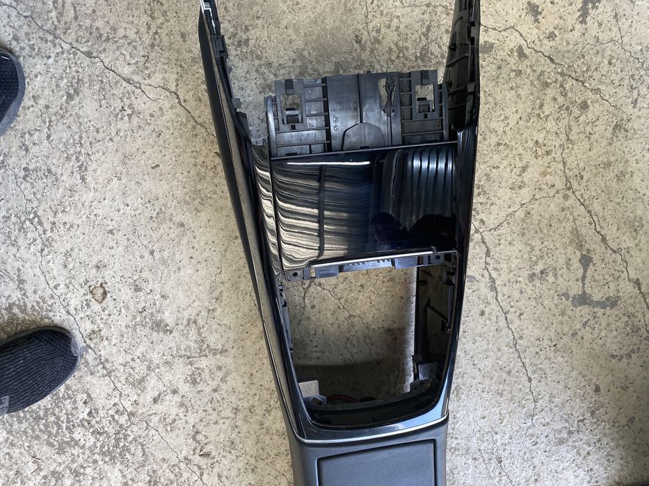 Централна конзола барче с пепелник за Audi A6 c7 4g Ауди А6