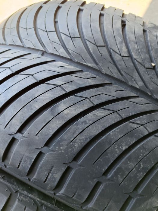 Всесезонни гуми -2021г.-21цола-295/35-1бр.-100лв.