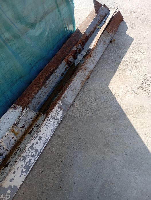 Угольник сотилади 14 лик